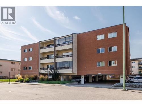 555 Rowcliffe Avenue Unit# 307, Kelowna, BC - Outdoor