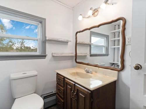 22 Rodney Road, Dartmouth, NS 