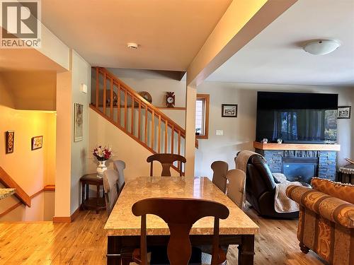 948 Redstone Drive, Rossland, BC - Indoor