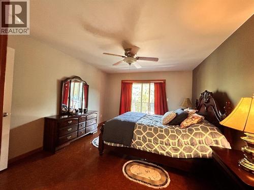 948 Redstone Drive, Rossland, BC - Indoor Photo Showing Bedroom