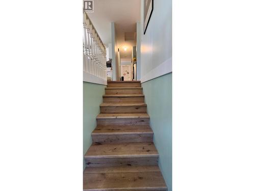 7766 18Th Street, Grand Forks, BC - Indoor Photo Showing Other Room