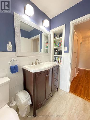 25 - 40 Judge Avenue, North Bay (Ferris), ON - Indoor Photo Showing Bathroom