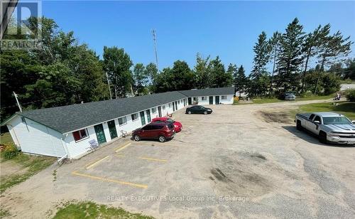 4319 Highway 11 N, North Bay (College Heights), ON - Outdoor