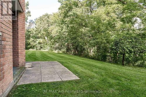 104 - 22 St. Andrew Street N, St. Marys, ON - Outdoor