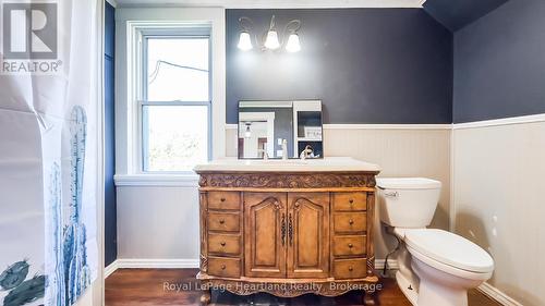 82376 Bluewater Highway, Ashfield-Colborne-Wawanosh (Colborne), ON - Indoor Photo Showing Bathroom