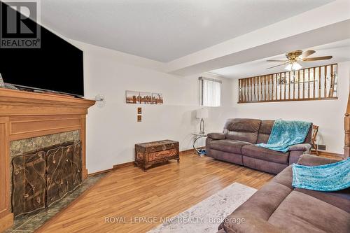 46 Foxhill Crescent, St. Catharines, ON - Indoor Photo Showing Living Room With Fireplace