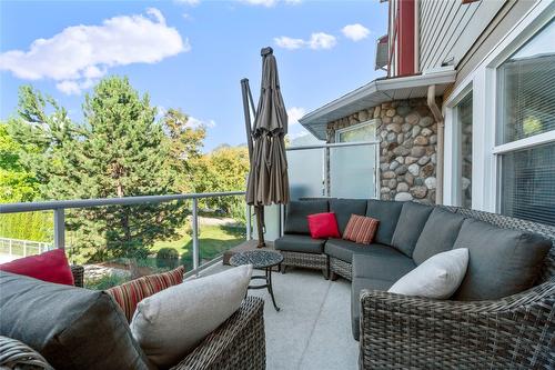 3-1130 Riverside Avenue, Sicamous, BC - Outdoor With Exterior