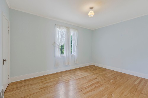 Chambre à coucher - 467 Av. Greenoch, Mont-Royal, QC - Indoor Photo Showing Other Room