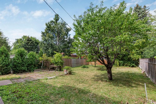 Cour - 467 Av. Greenoch, Mont-Royal, QC - Outdoor