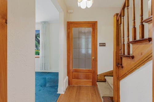 Hall d'entrée/Vestibule - 467 Av. Greenoch, Mont-Royal, QC - Indoor Photo Showing Other Room