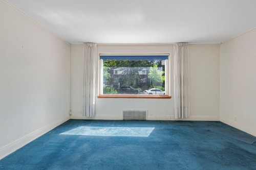 Salon - 467 Av. Greenoch, Mont-Royal, QC - Indoor Photo Showing Other Room