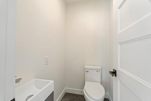 Salle d'eau - 2 Rue De L'Oural, Sainte-Brigitte-De-Laval, QC - Indoor Photo Showing Bathroom