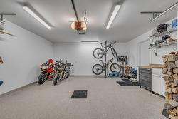 Garage - 