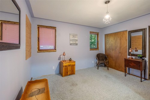 505 Baylis Rd, Qualicum Beach, BC 