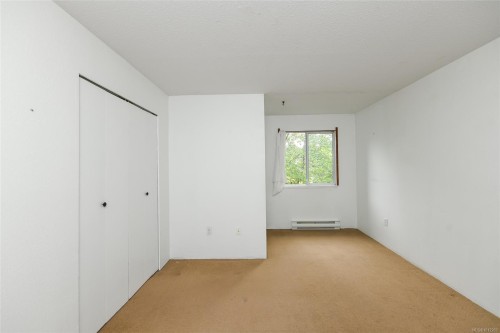 310-1050 Braidwood Rd, Courtenay, BC - Indoor Photo Showing Other Room