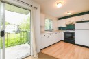 310-1050 Braidwood Rd, Courtenay, BC  - Indoor Photo Showing Kitchen 