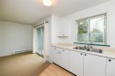 310-1050 Braidwood Rd, Courtenay, BC  - Indoor Photo Showing Kitchen With Double Sink 