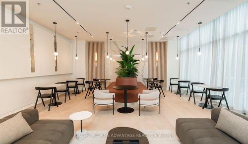 2407 - 10 Graphophone Grove, Toronto, ON - Indoor Photo Showing Other Room