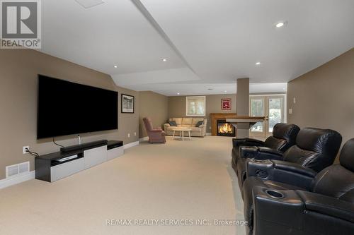 74 North Riverdale Drive, Caledon, ON - Indoor