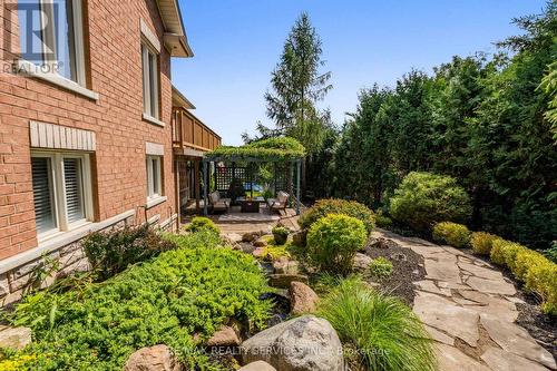 74 North Riverdale Drive, Caledon, ON - Outdoor