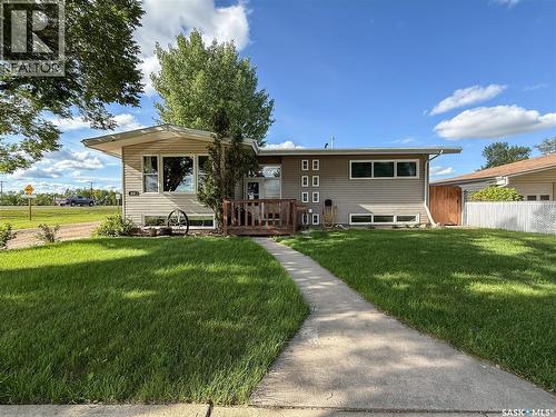 102 Claustre Avenue, Maple Creek, SK - Outdoor With Deck Patio Veranda