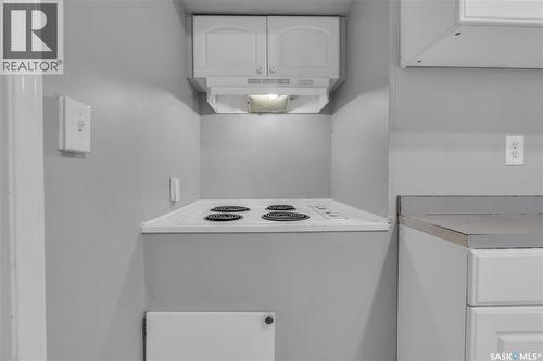 2056 Princess Street, Regina, SK - Indoor Photo Showing Laundry Room