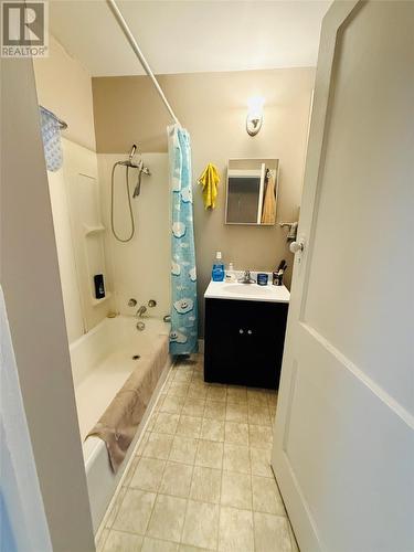 34-42 Jerseyside Hill, Jerseyside, NL - Indoor Photo Showing Bathroom