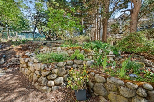 2545 Florence Lake Rd, Langford, BC 