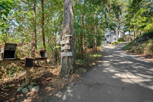 2545 Florence Lake Rd, Langford, BC 