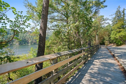 2545 Florence Lake Rd, Langford, BC 