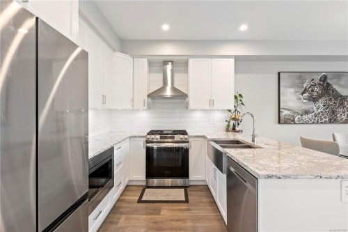 2768 Celestial Crt, Langford, BC - Indoor Photo Showing Kitchen With Double Sink With Upgraded Kitchen