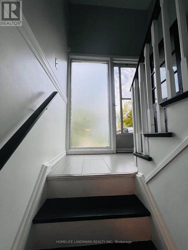 2749 Truscott Drive, Mississauga, ON - Indoor Photo Showing Other Room