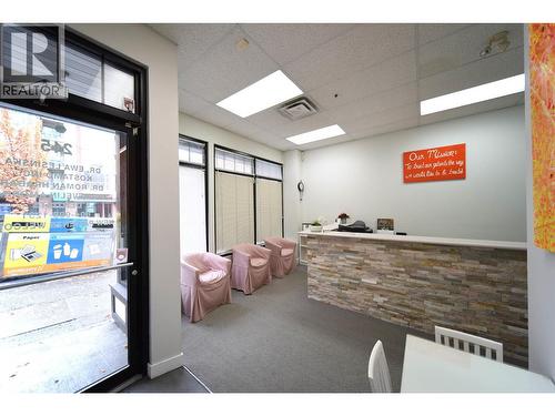 215 Lonsdale Avenue, North Vancouver, BC 