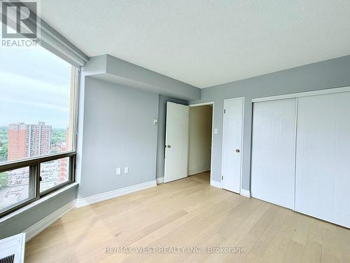 Uph1 - 25 Fairview Road W, Mississauga, ON - Indoor Photo Showing Other Room