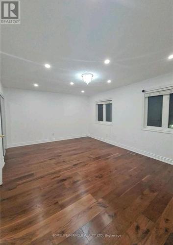 7153 Village Walk, Mississauga, ON - Indoor