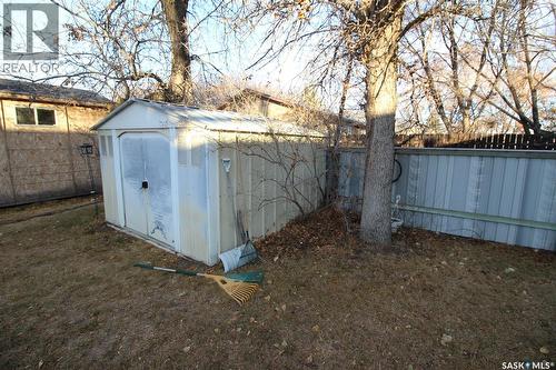 175 6Th Avenue W, Shaunavon, SK - Outdoor