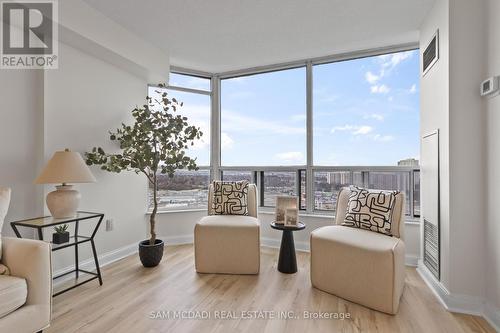 2106 - 24 Hanover Road S, Brampton, ON - Indoor