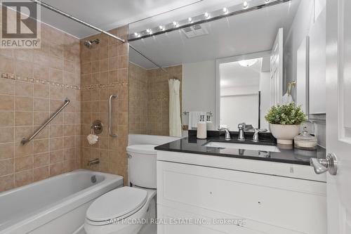 2106 - 24 Hanover Road S, Brampton, ON - Indoor Photo Showing Bathroom