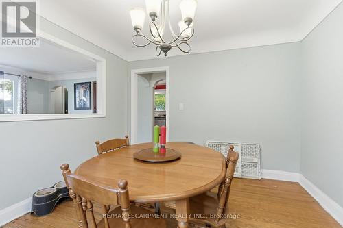 58 Seven Oaks Drive, Hamilton, ON - Indoor Photo Showing Dining Room
