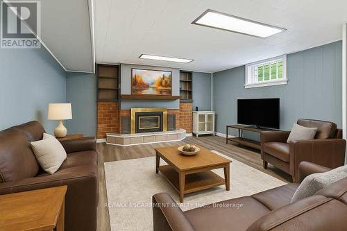 58 Seven Oaks Drive, Hamilton, ON - Indoor Photo Showing Living Room With Fireplace