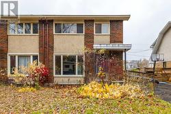 426 APPLE TREE LANE  Ottawa, ON K1K 2R6