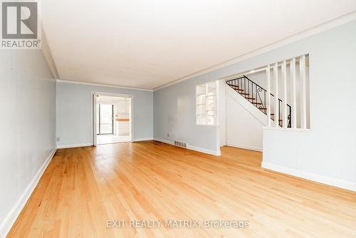 426 Apple Tree Lane, Ottawa, ON - Indoor Photo Showing Other Room