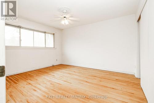 426 Apple Tree Lane, Ottawa, ON - Indoor Photo Showing Other Room