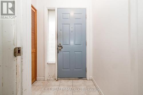 426 Apple Tree Lane, Ottawa, ON - Indoor Photo Showing Other Room