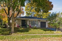 2251 CAROL ROAD  Oakville, ON L6J 5K9