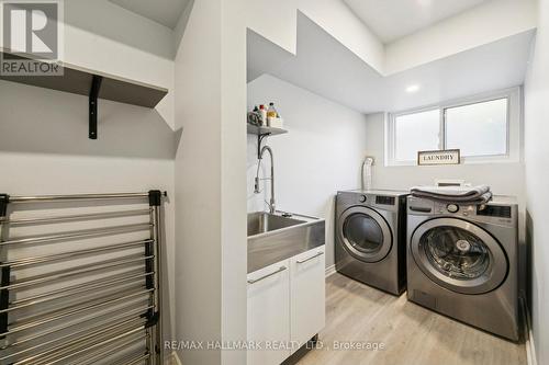2251 Carol Road, Oakville, ON - Indoor Photo Showing Laundry Room