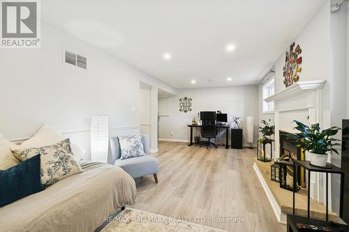 2251 Carol Road, Oakville, ON - Indoor