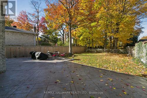 2251 Carol Road, Oakville, ON - Outdoor