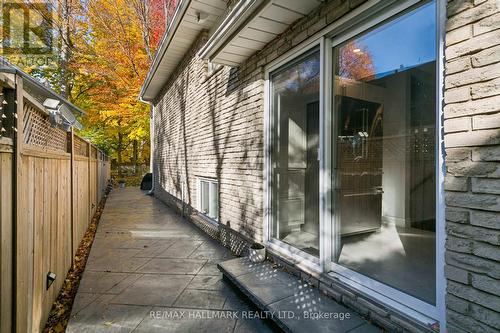 2251 Carol Road, Oakville, ON - Outdoor With Exterior