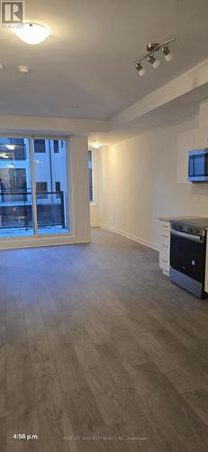 209 - 1680 Victoria Park Avenue, Toronto, ON - Indoor